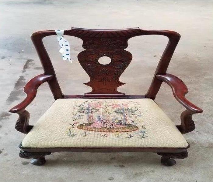 decorative arm chair with clean seat